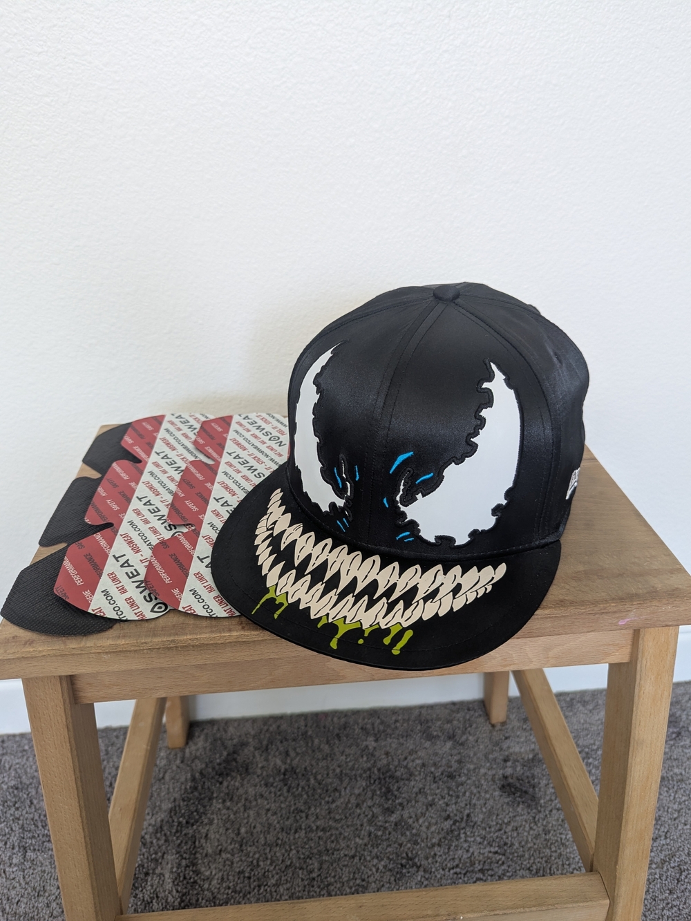New Era 59fifty Size 7 3/4 Marvel Venom Hat